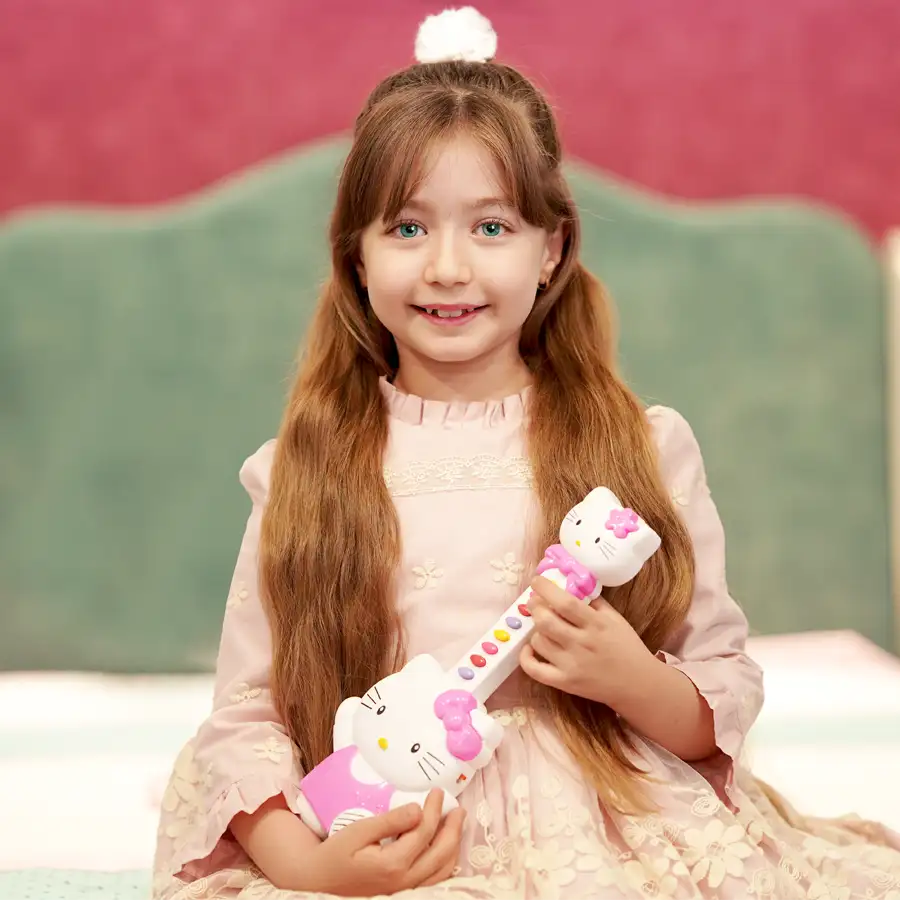 گیتار اسباب بازی هلو کیتی اسپادان تویز گیتار اسباب بازی هلو کیتی اسپادان تویز